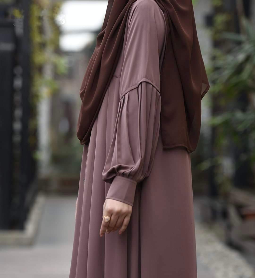 হিজাব বরখা ঘের ১০০ প্রিমিয়াম কোয়ালিটির দুবাই চেরি কাপড়ের বোরখা Borkha2428 Banson - Image 2